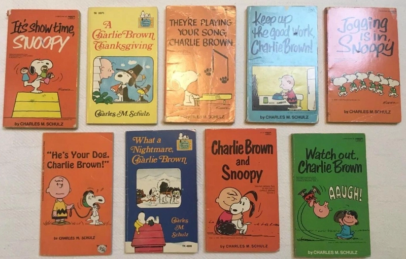 Vintage Peanuts pocket books