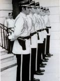 White-house-secret-service-uniforms-nixon